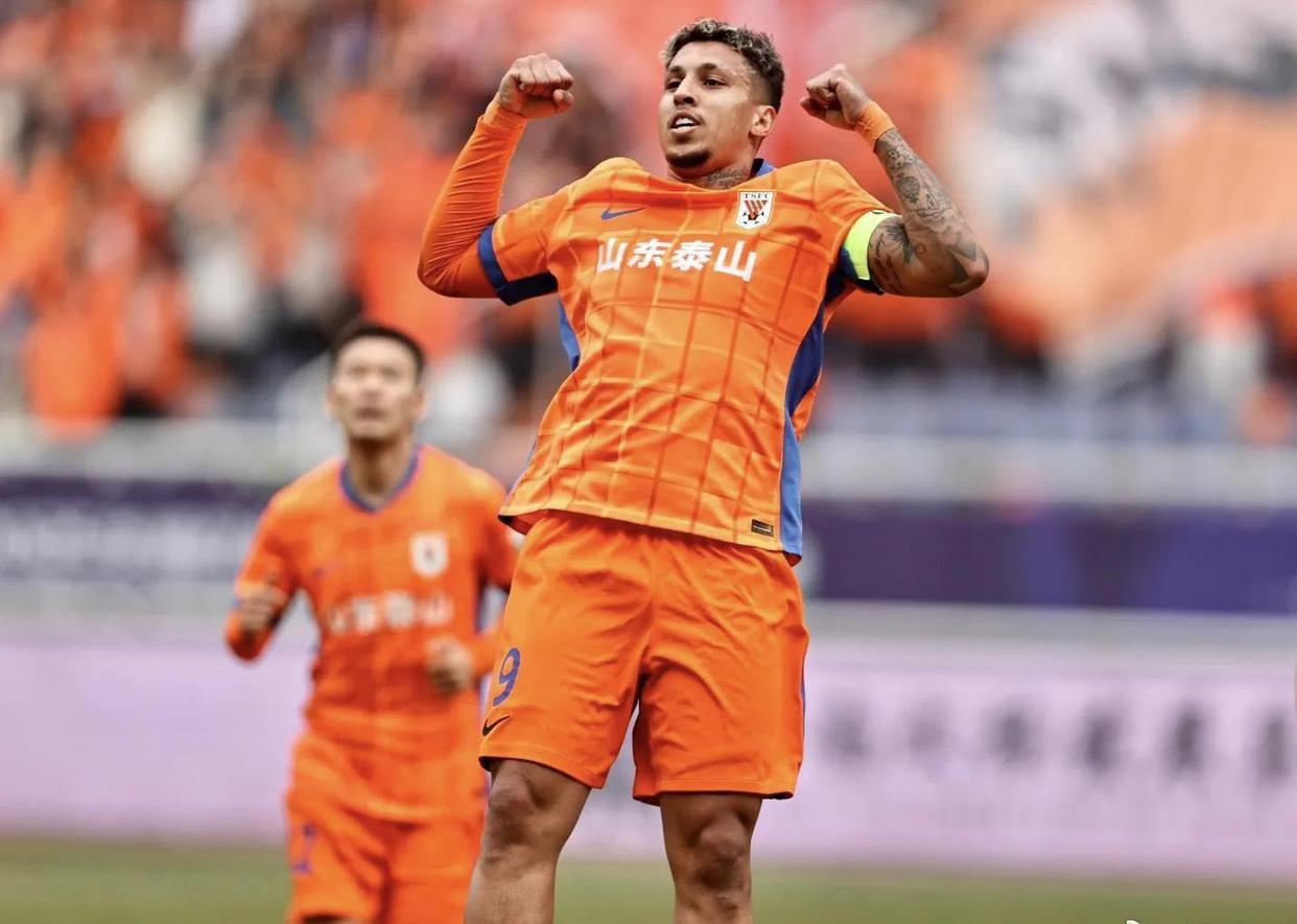 国际比赛日突围战来临；上海海港围绕中超遗憾出局；底气十足；团队化学反应显著的简单介绍